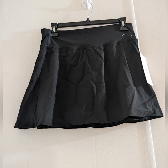 Black Sports Mini Skirt Golf Skirt - Picture 6 of 7